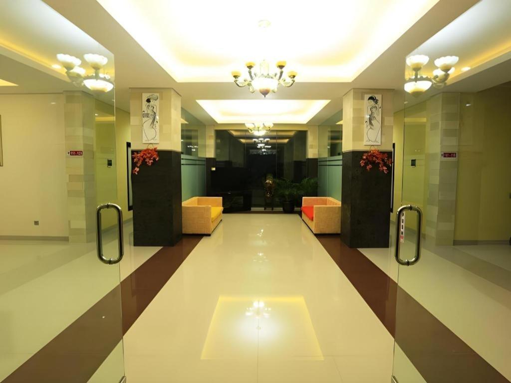 Bali Mega Hotel Jimbaran Buitenkant foto