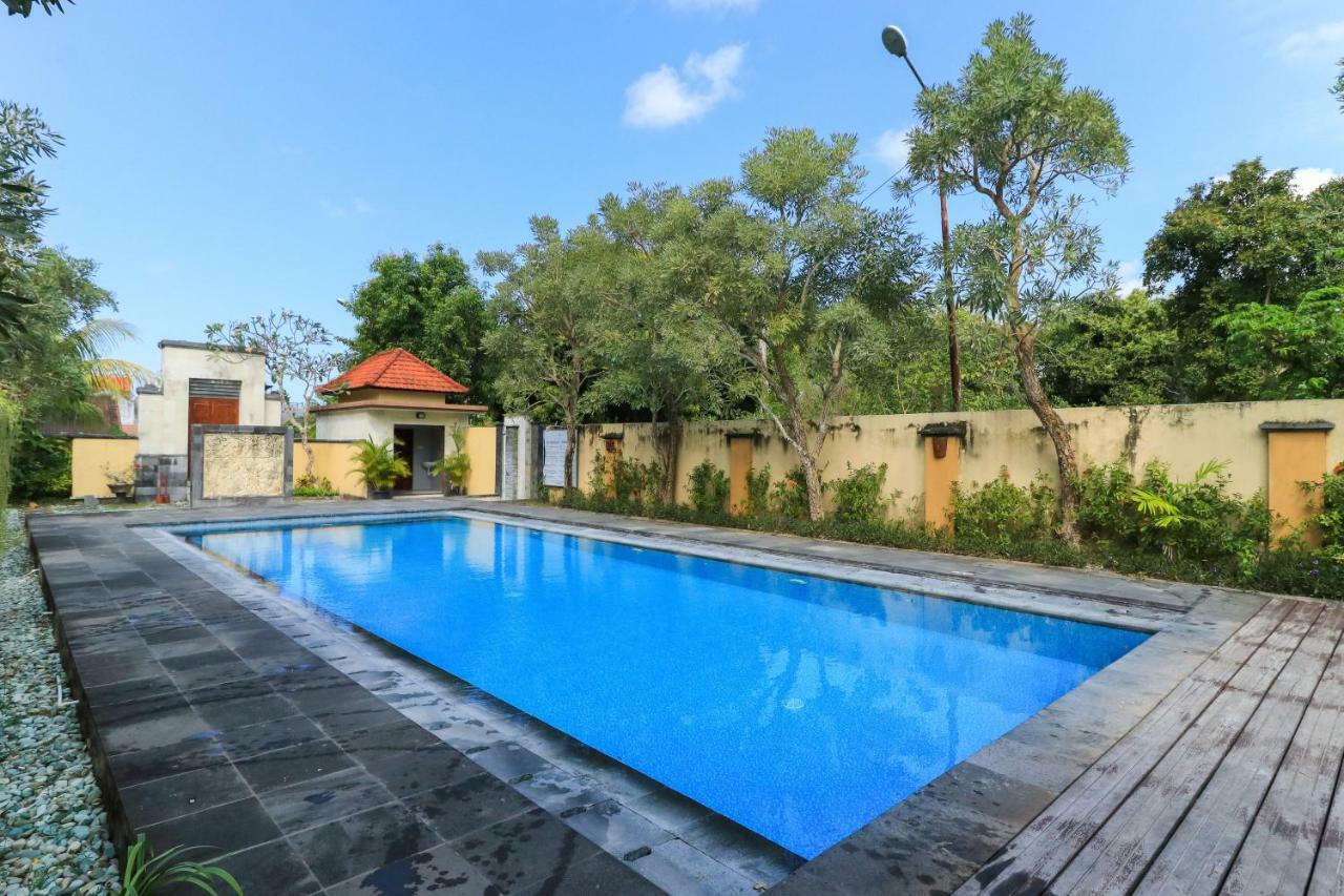 Bali Mega Hotel Jimbaran Buitenkant foto